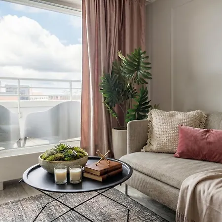 Urban Chic - Great Location - Ovo - Podwale Apartman